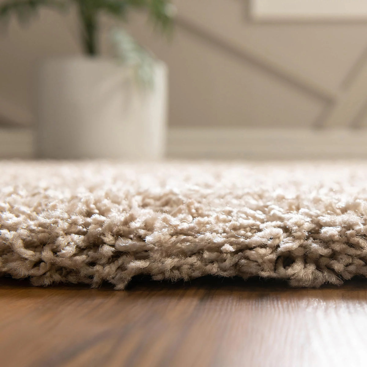 Taupe Shag Rug 7' x 10' Q3961