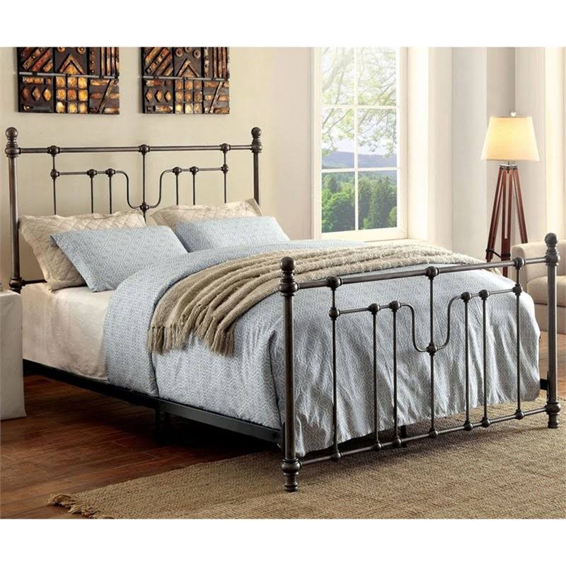 Black Metal Spindle Bed Q2932