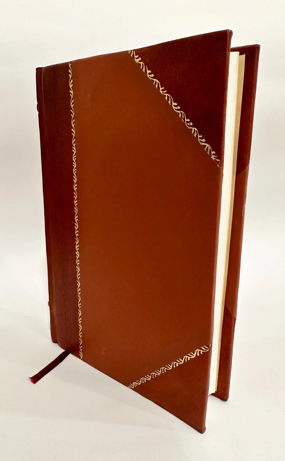 Atlas of Scott County, Iowa : Containing Maps of Villages, Cities and Townships of the County ; Maps of State, United States and World ; Farmers Directory ; Business Directory ; (1905) [Leather Bound] K522