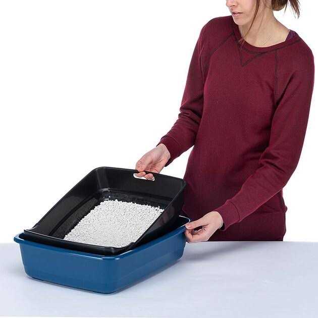 Hooded Litter Box F411