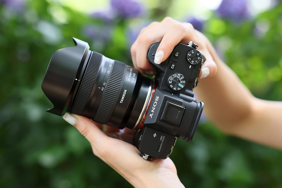20-40mm f/2.8 Lens for Sony E-Mount Full Frame Mirrorless Cameras Black T685