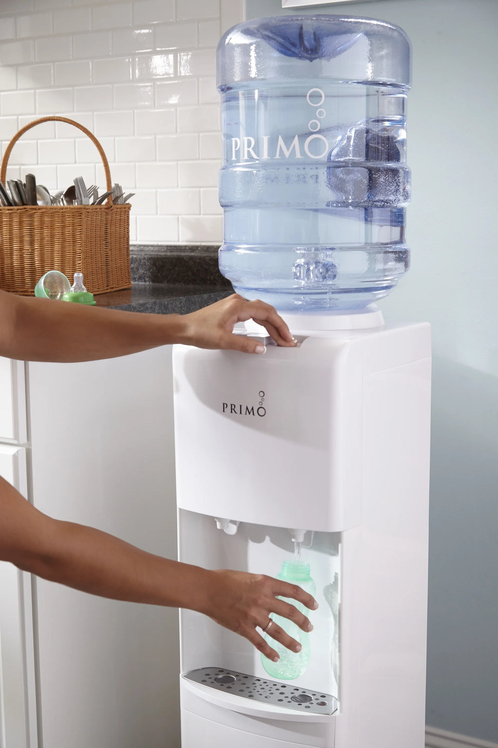 White Top Loading Hot/Cold Water Dispenser N641