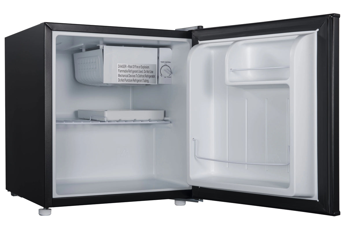 1.7 Cu ft Black Single Door Mini Fridge C809675